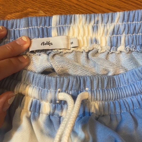 Adika joggers - Picture 2 of 4